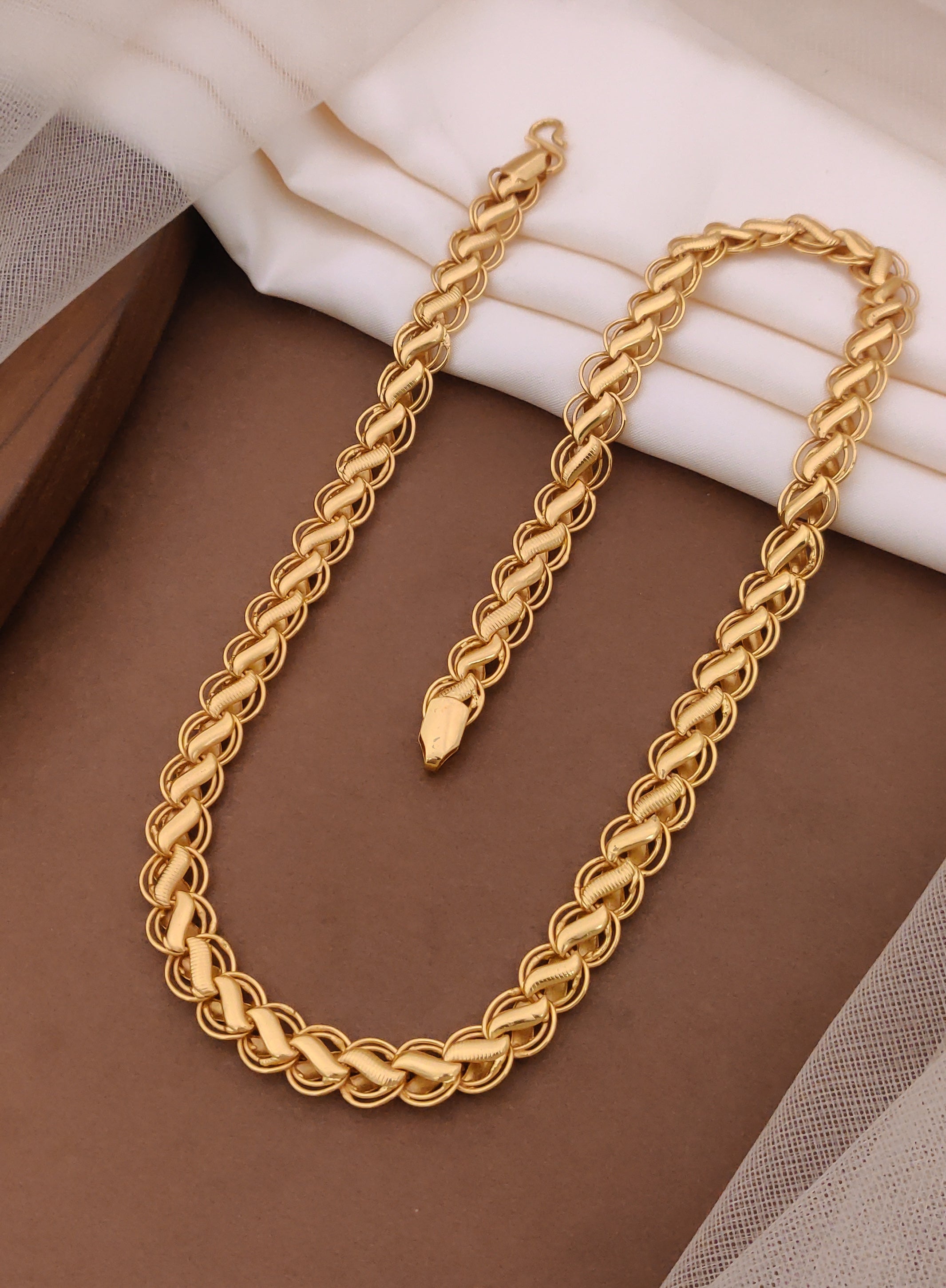 Classic Design Superior Quality Gold Plated Lotus chain for Men