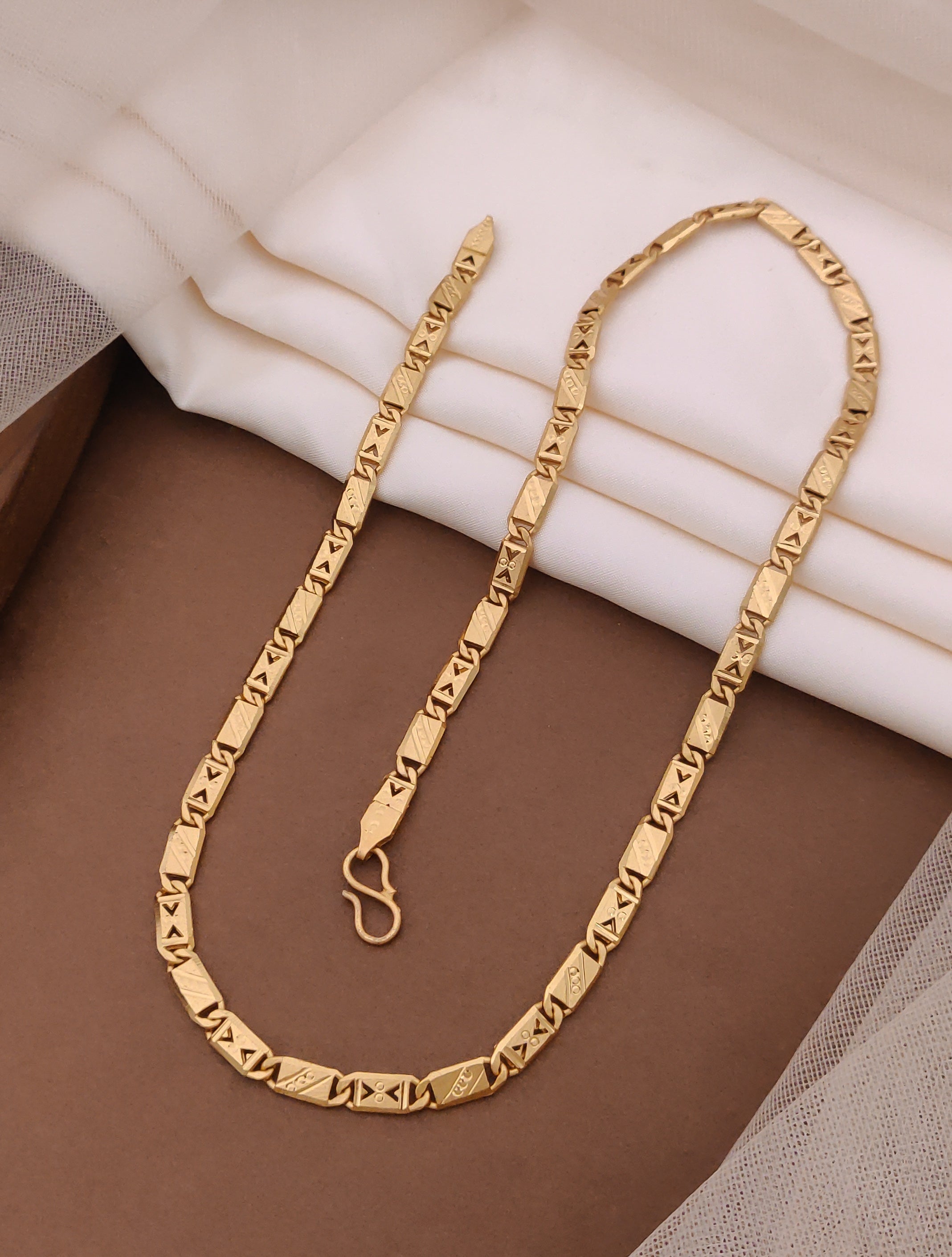 Triangular cutting Biscuit in IGP Brass Gold Plated Nawabi Chain For Stylish Men