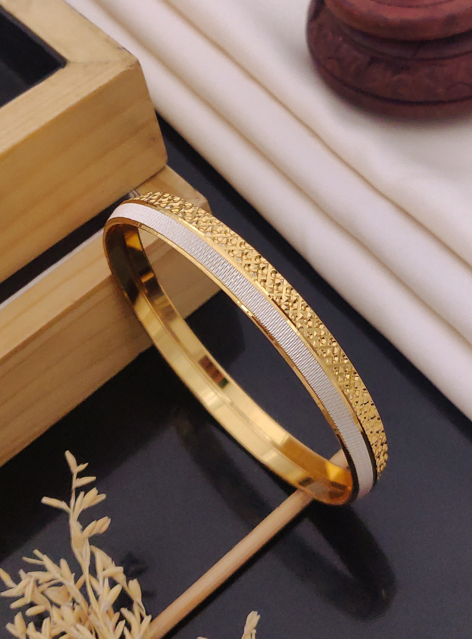 Silver & Golden Designer Two Tone Gent's Punjabi Kada