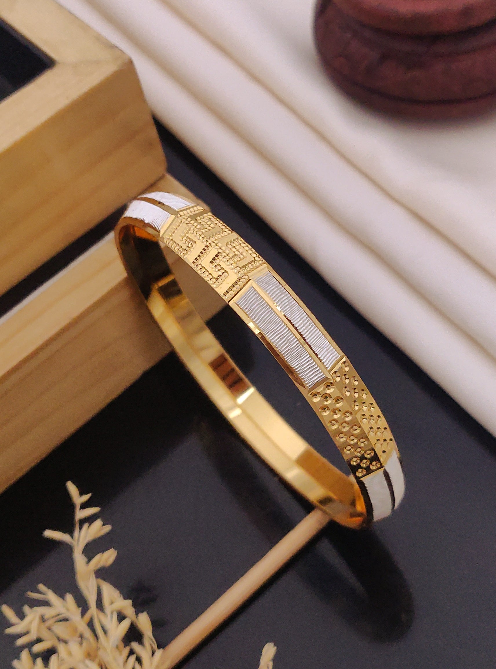 Silver & Golden Designer Two Tone Gent's Punjabi Kada