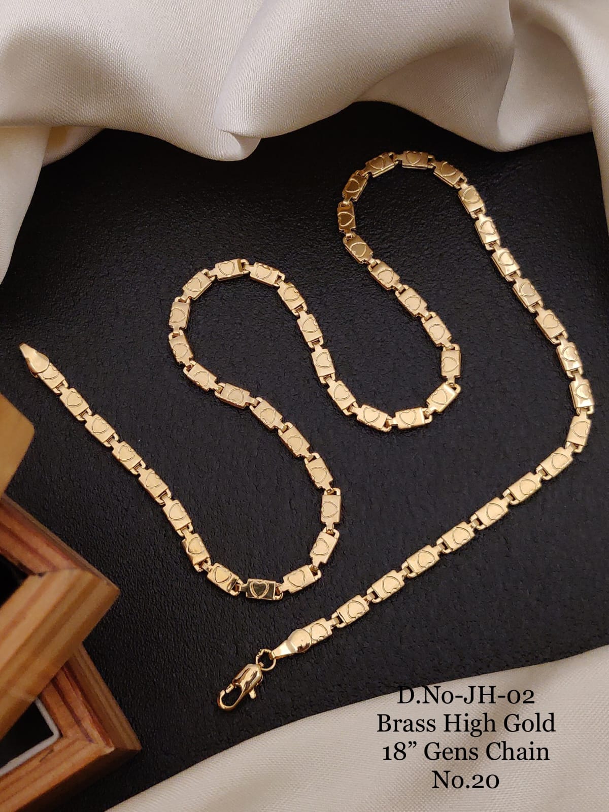 Simply Elegant High Gold chain