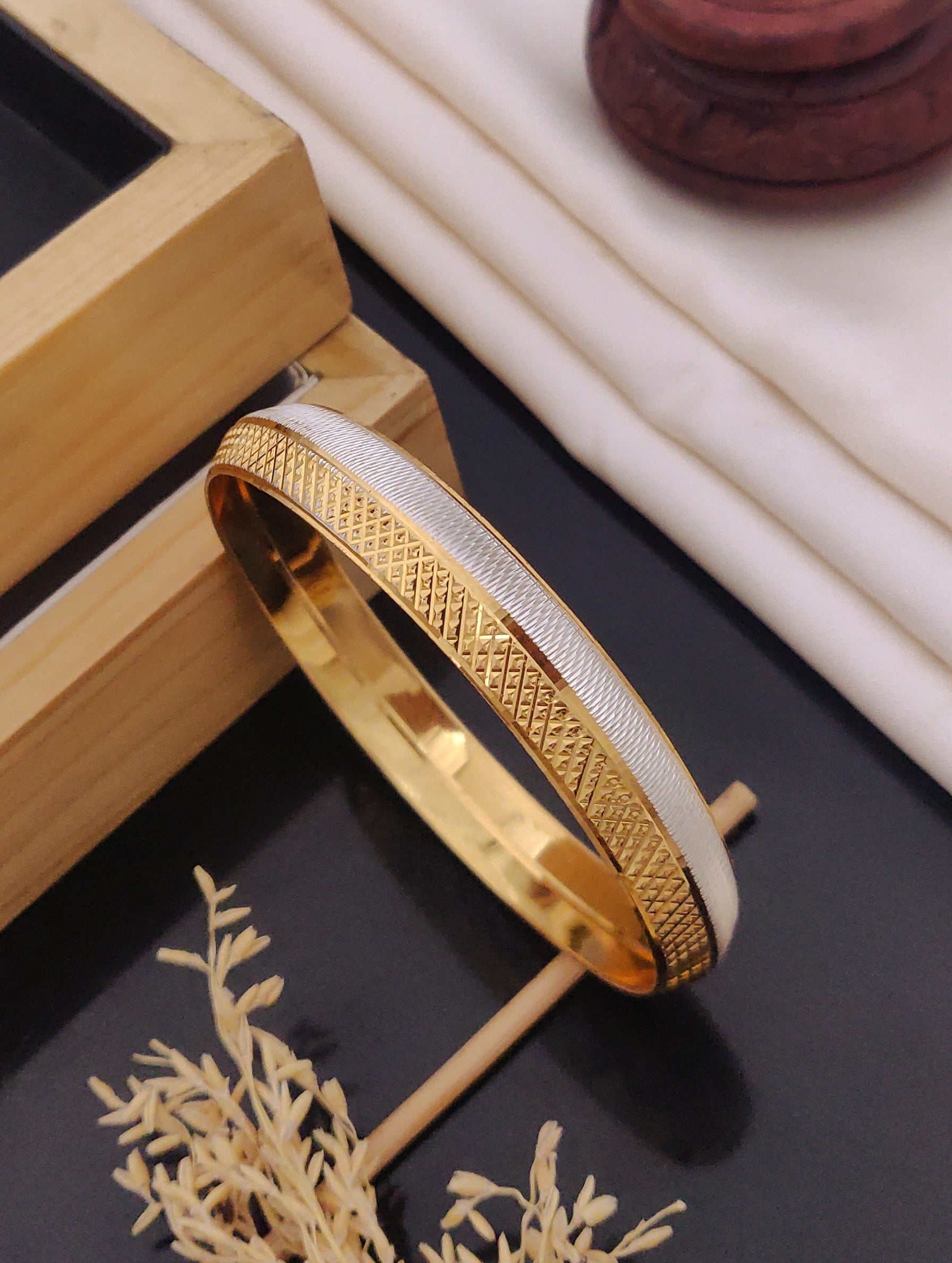 Silver & Golden Designer Two Tone Gent's Punjabi Kada