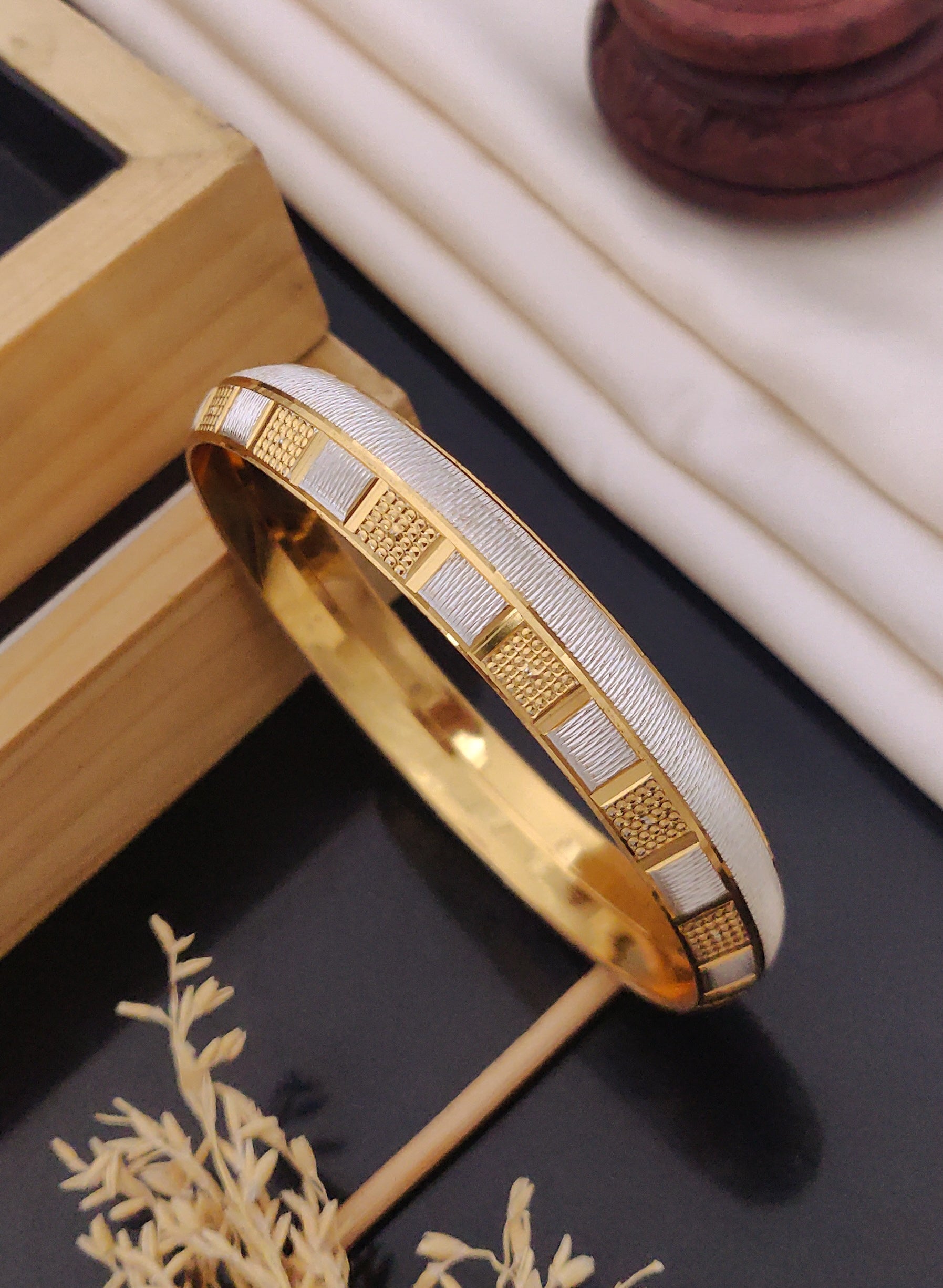 Silver & Golden Designer Two Tone Gent's Punjabi Kada